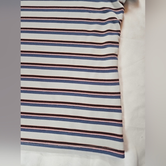 Over Kleshas Womens Off White Multicolored Striped Short Sleeve Top Size Large - Picture 2 of 9